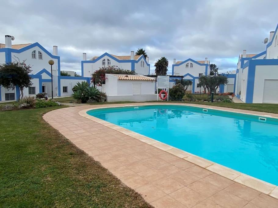 Вилла Casa Na Colina - Moradia Com Piscina Тавира Экстерьер фото